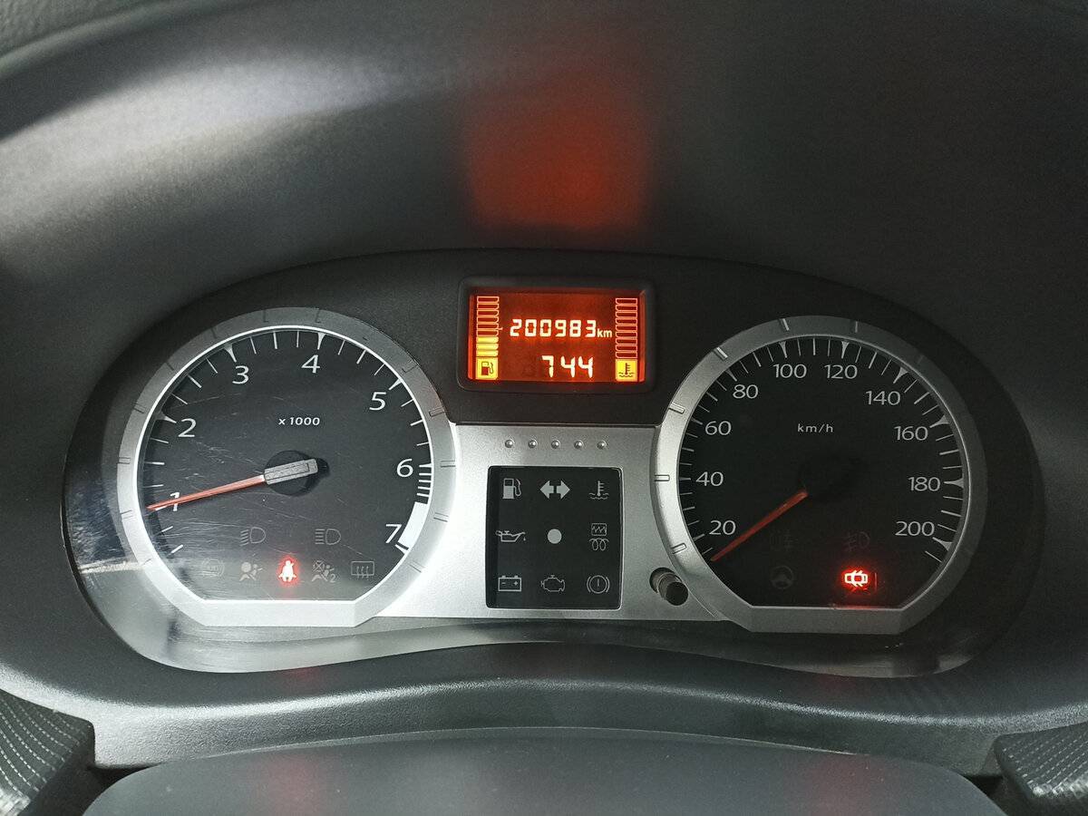 Б/У Лада (ВАЗ) Ларгус 2017 года. Фото: #12