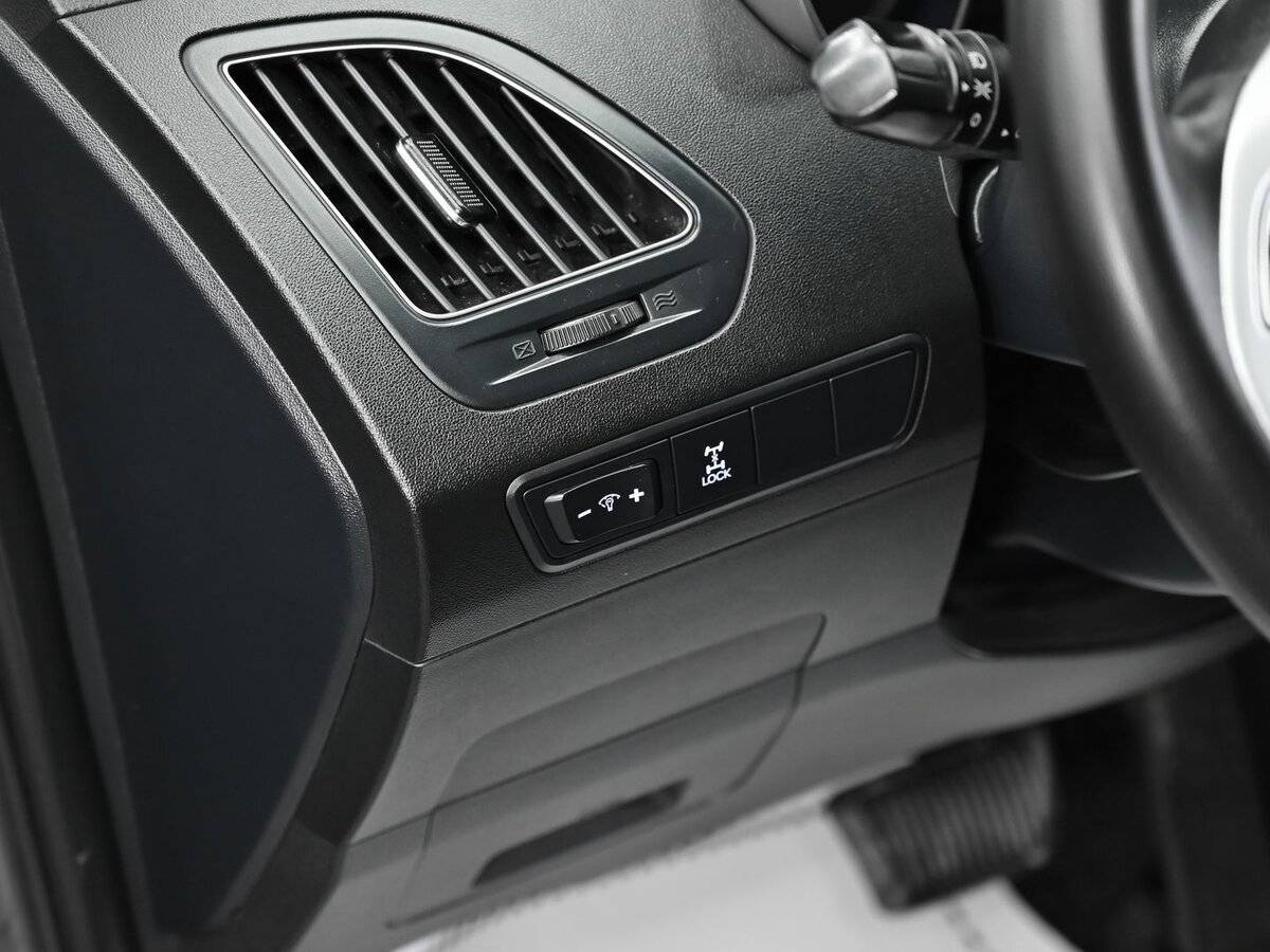 Б/У Хендай ай-икс35 2014 года. Фото: #8