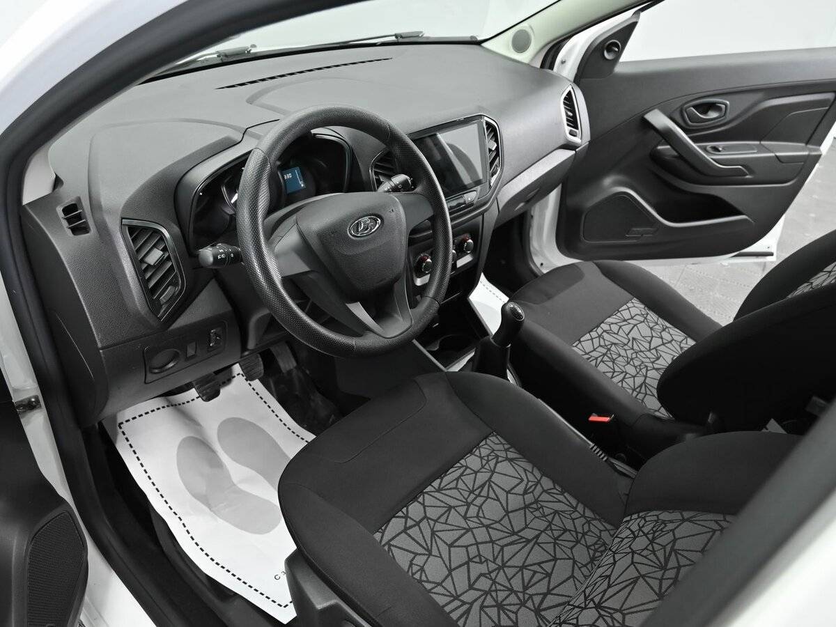 Б/У Лада (ВАЗ) ИКСРЭЙ 2018 года. Фото: #6