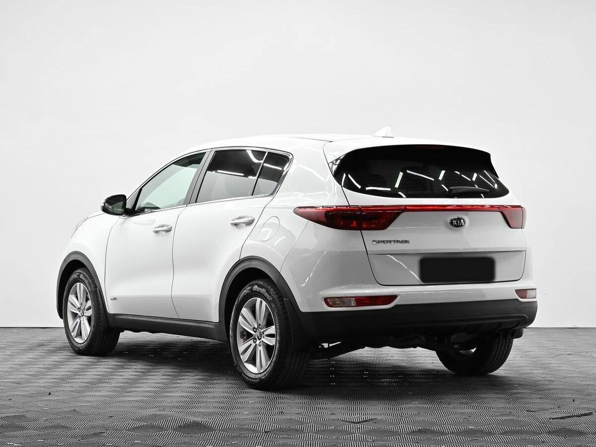 Б/У Киа Спортейдж 2017 года. Фото: #2