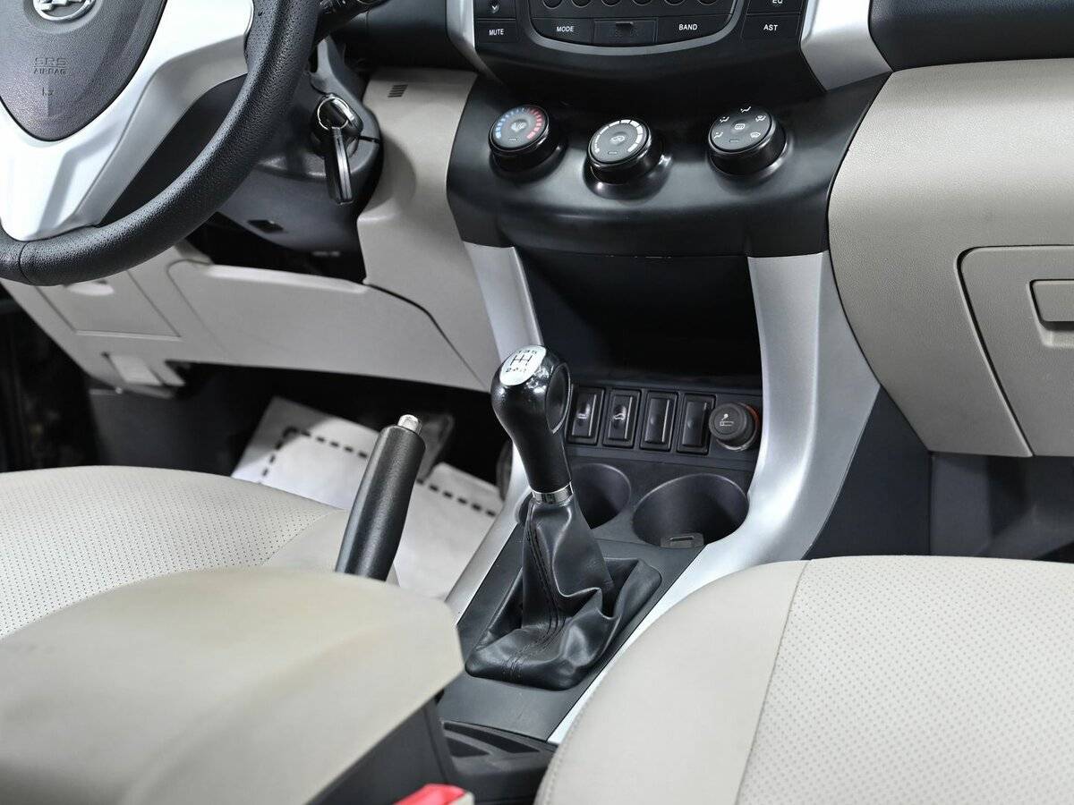 Б/У Лифан Икс60 2013 года. Фото: #11