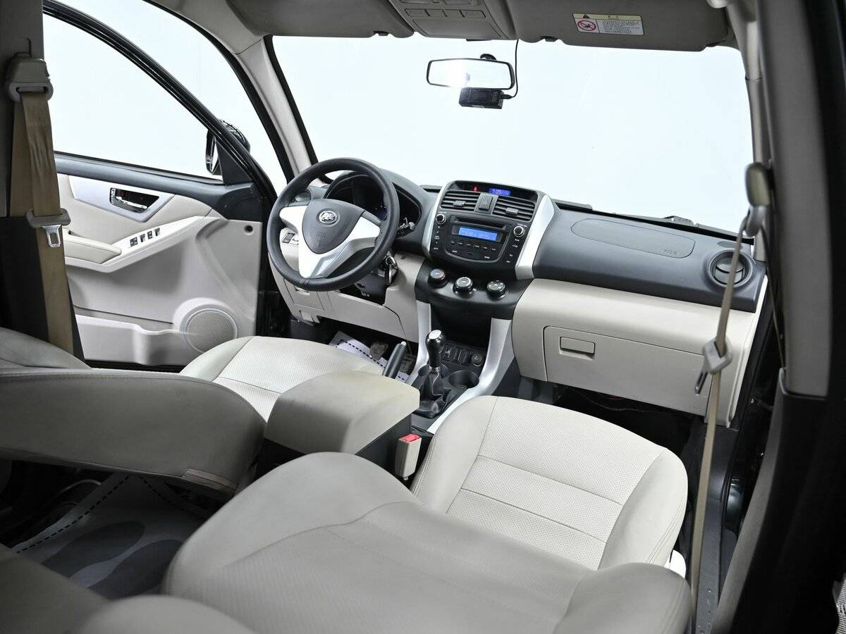 Б/У Лифан Икс60 2013 года. Фото: #13