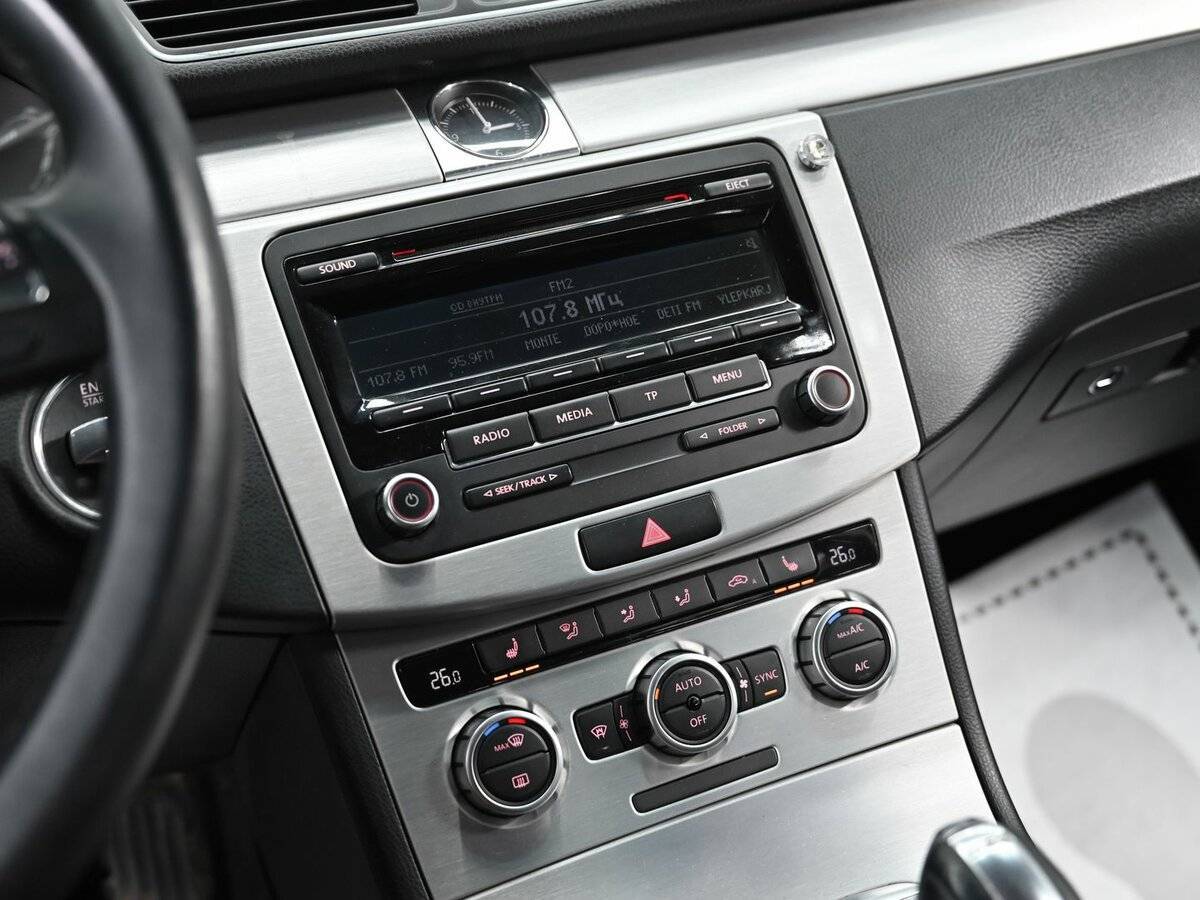 Б/У Фольксваген Пассат 2012 года. Фото: #9