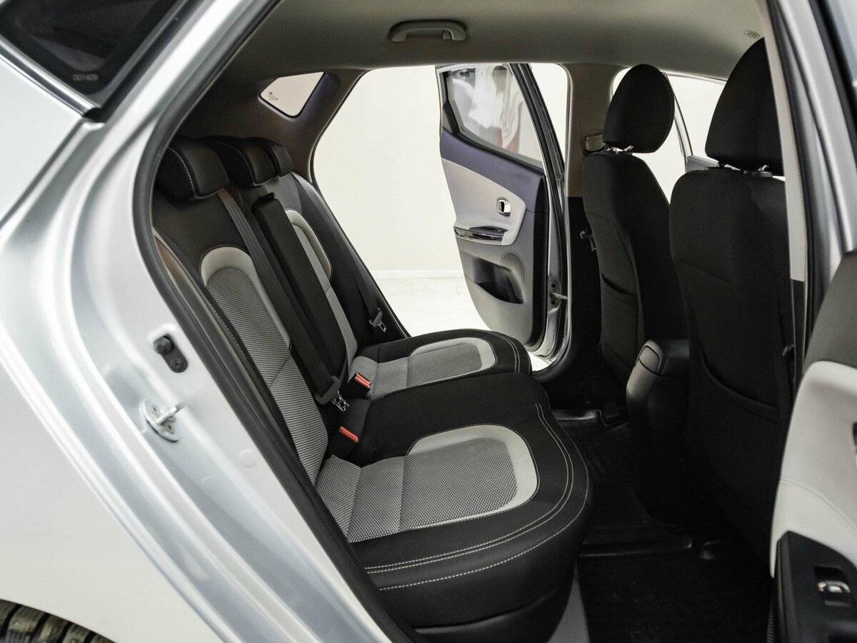 Б/У Киа Сид 2016 года. Фото: #16