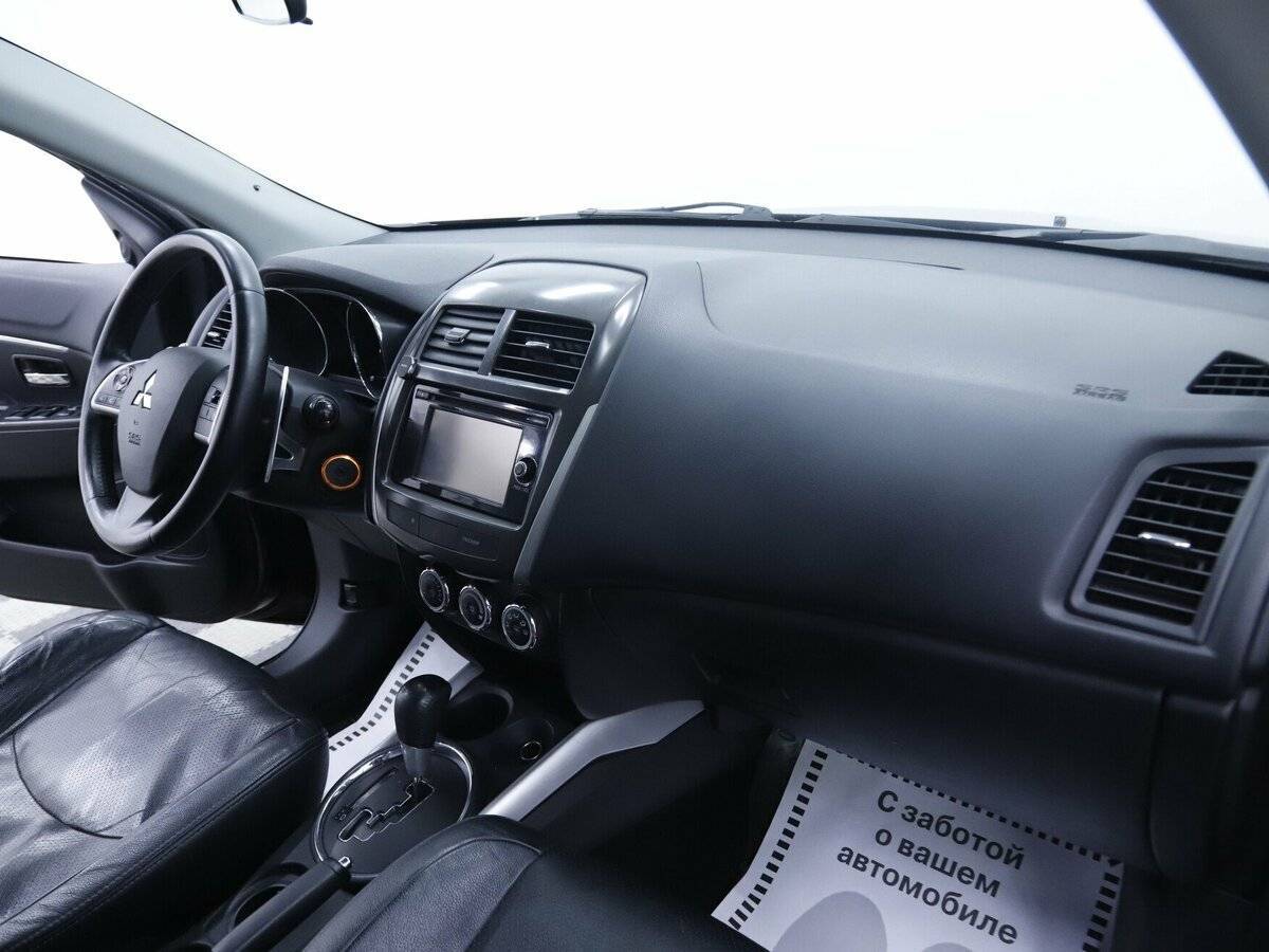 Б/У Митсубиши АС-Икс 2013 года. Фото: #13