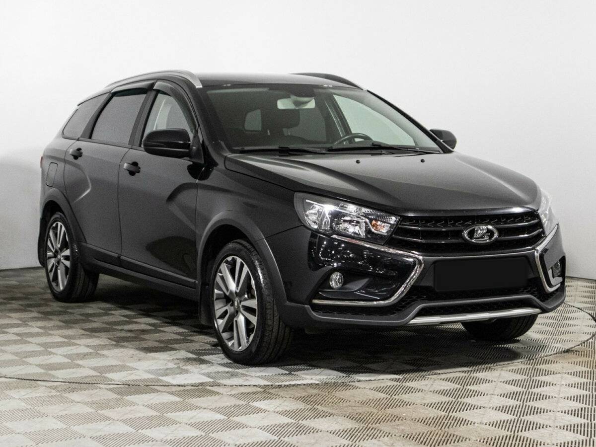 Б/У Лада (ВАЗ) Веста 2021 года. Фото: #2