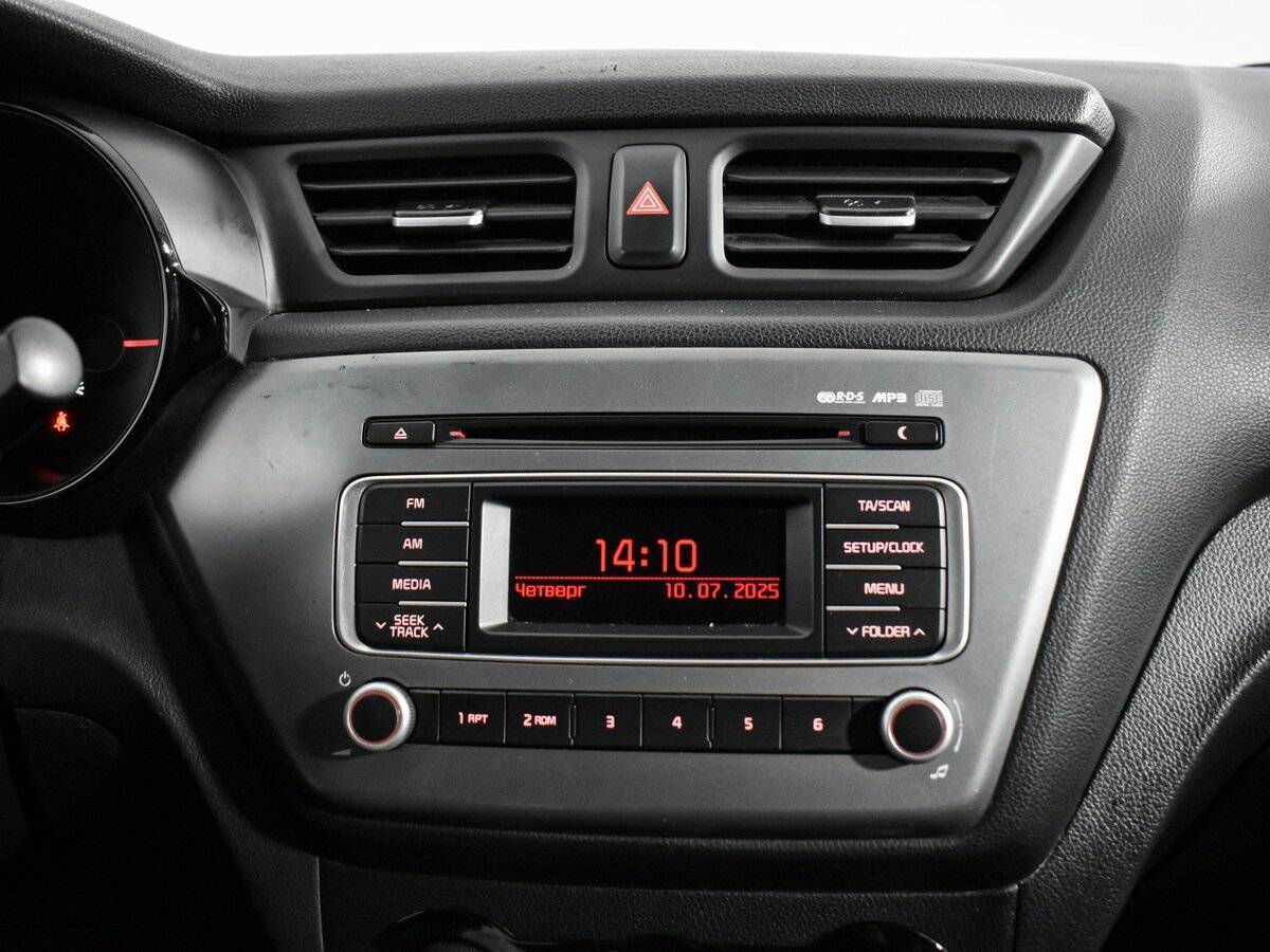 Б/У Киа Рио 2016 года. Фото: #12