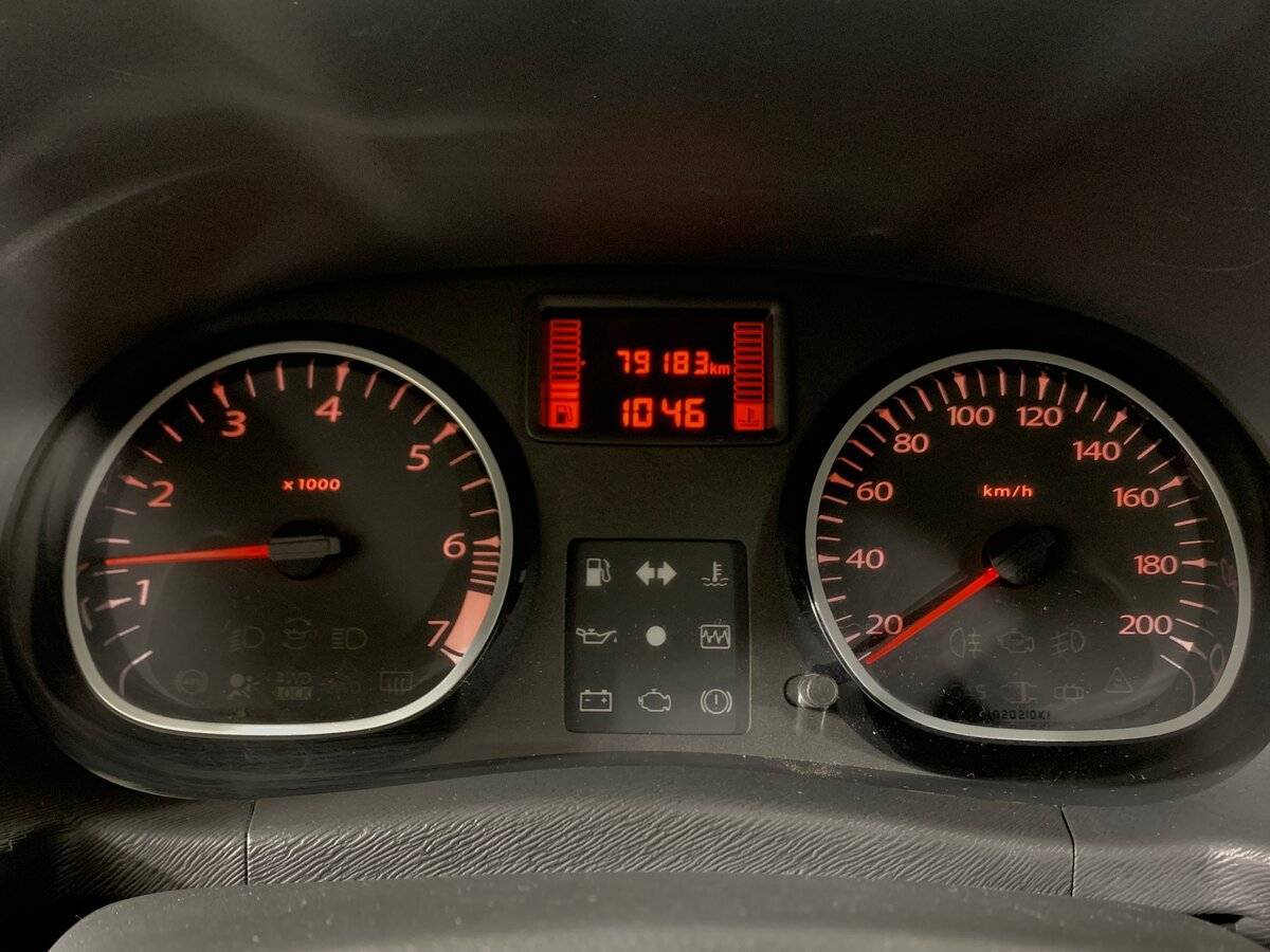 Б/У Рено Дастер 2013 года. Фото: #13