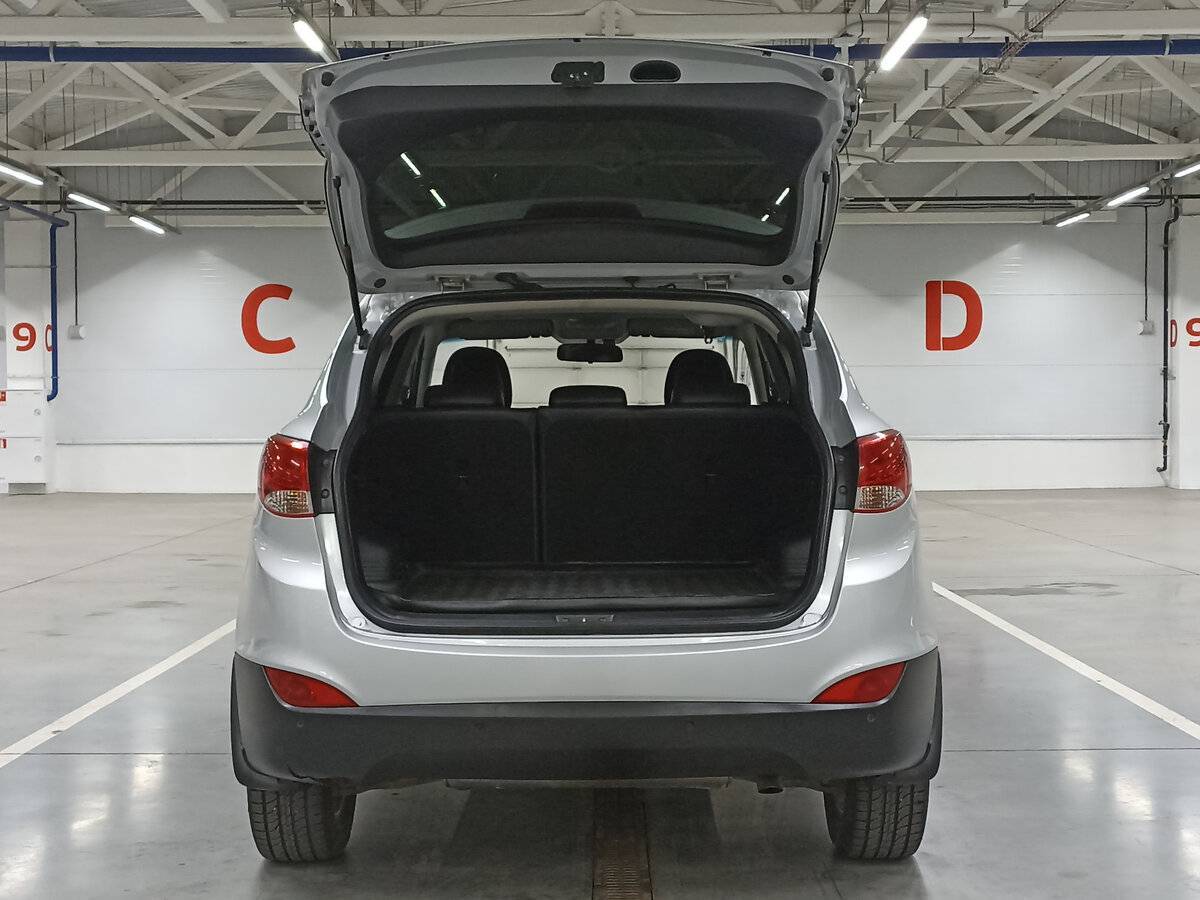 Б/У Хендай ай-икс35 2014 года. Фото: #9