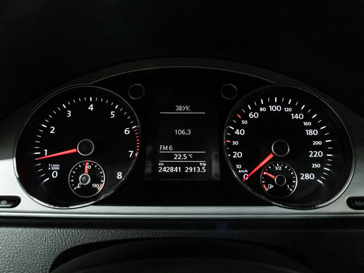 Б/У Фольксваген Пассат ЦЦ 2012 года. Фото: #11