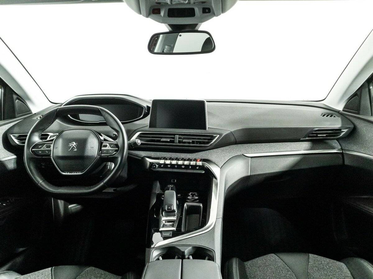 Б/У Пежо 3008 2017 года. Фото: #12