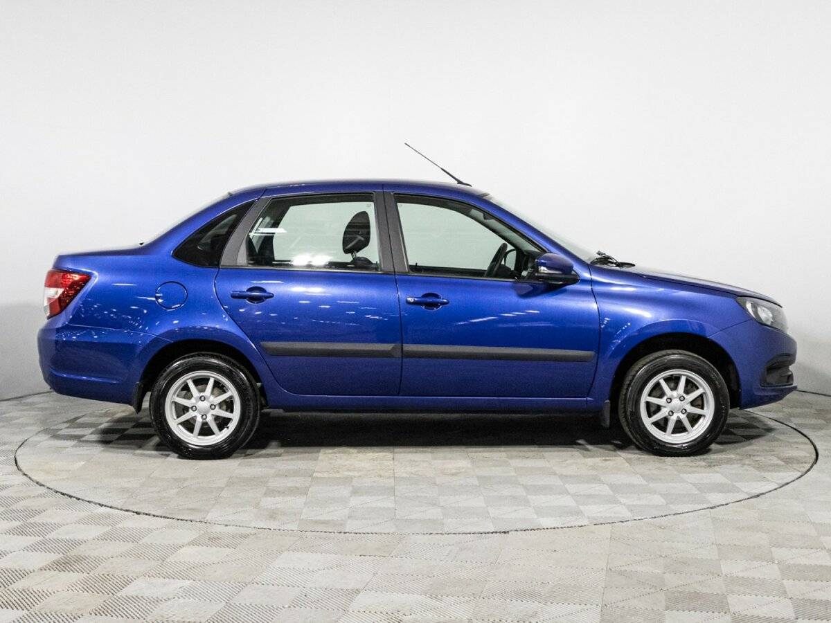 Б/У Лада (ВАЗ) Гранта 2022 года. Фото: #3