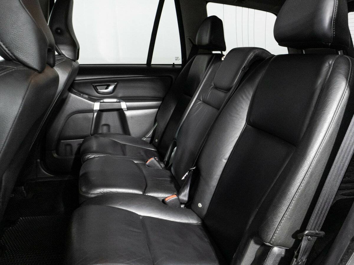 Б/У Вольво ИксЦ90 2012 года. Фото: #9