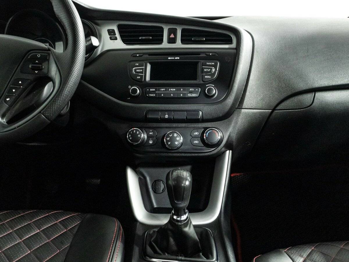 Б/У Киа Сид 2013 года. Фото: #13