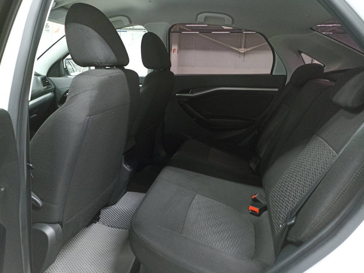 Б/У Лада (ВАЗ) Веста 2020 года. Фото: #11