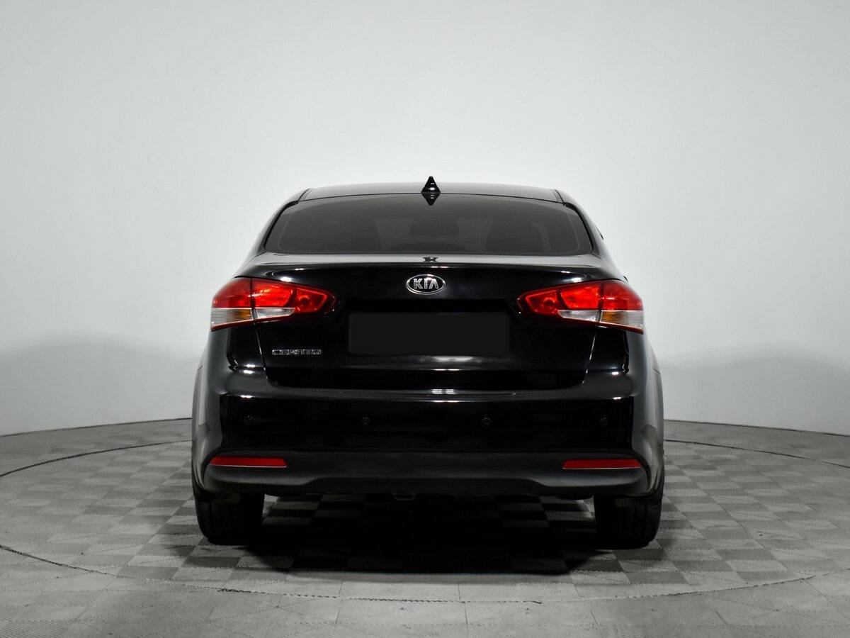 Б/У Киа Церато 2018 года. Фото: #5