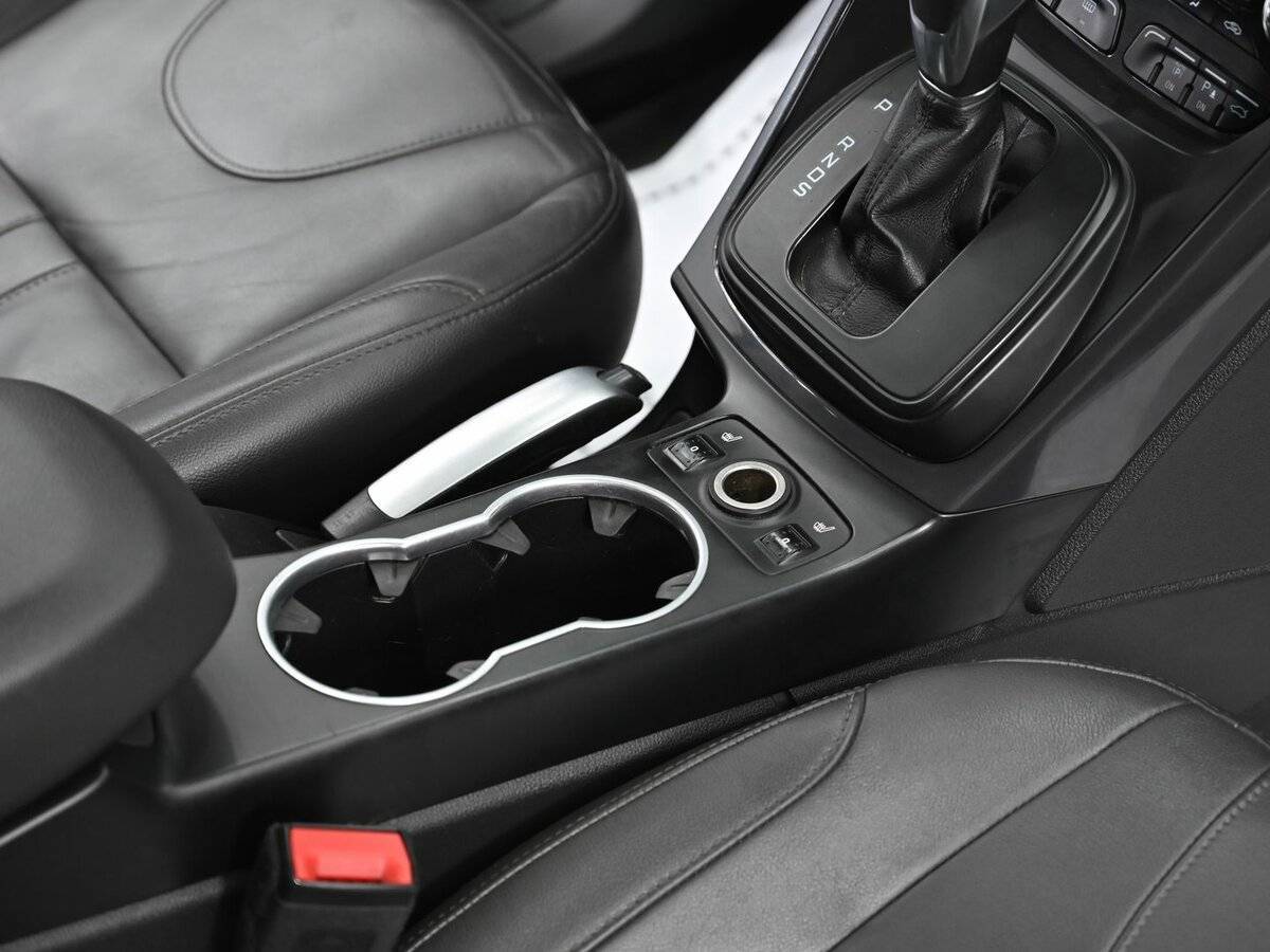 Б/У Форд Куга 2014 года. Фото: #12