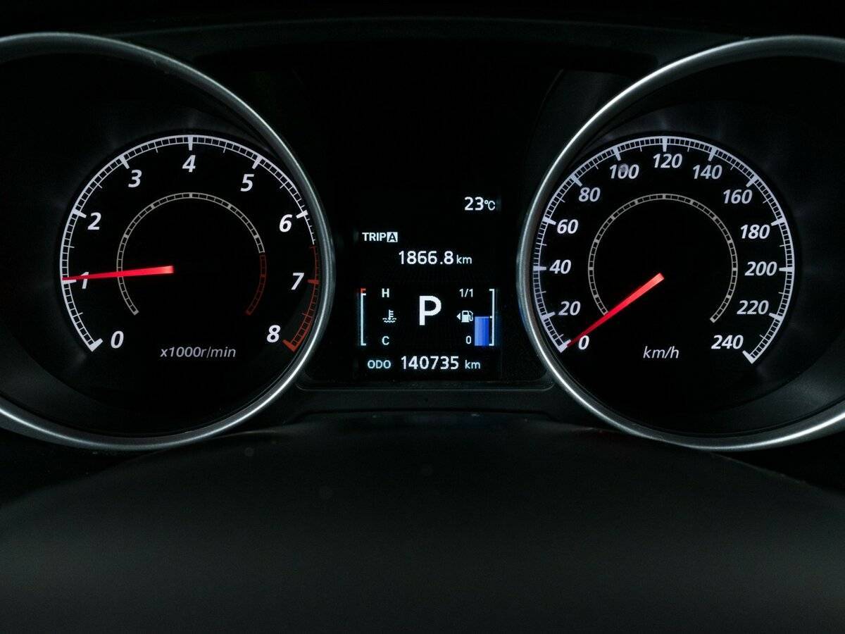 Б/У Митсубиши АС-Икс 2014 года. Фото: #12