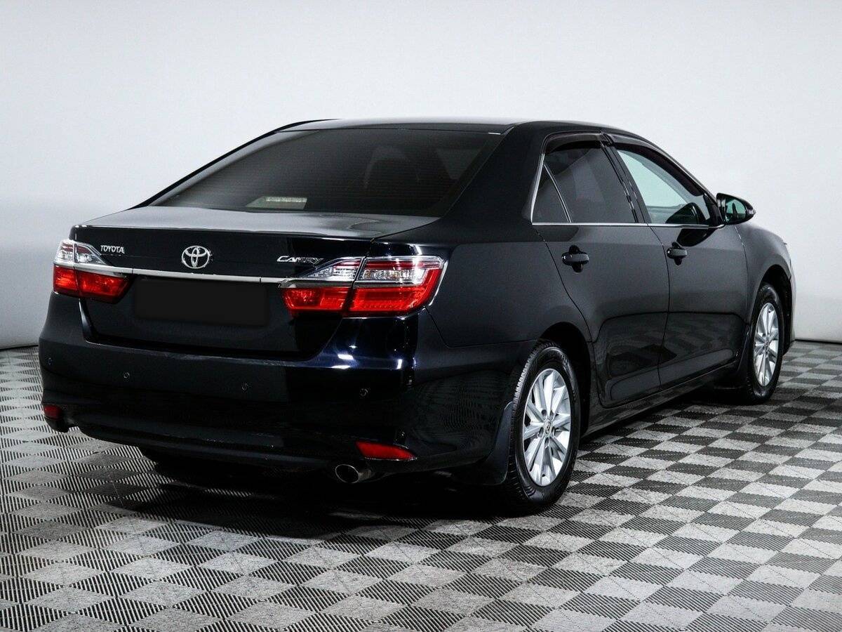 Б/У Тойота Камри 2015 года. Фото: #3