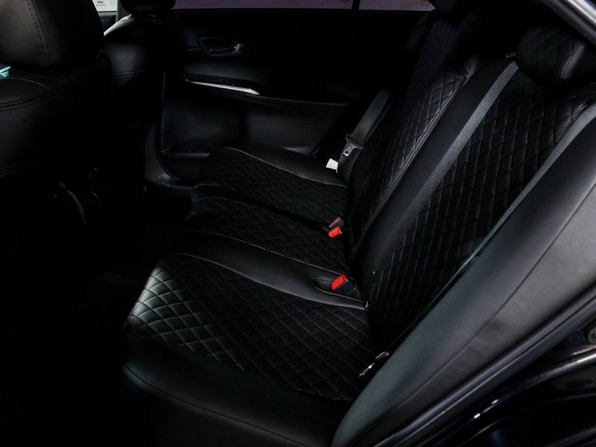 Б/У Тойота Камри 2015 года. Фото: #7