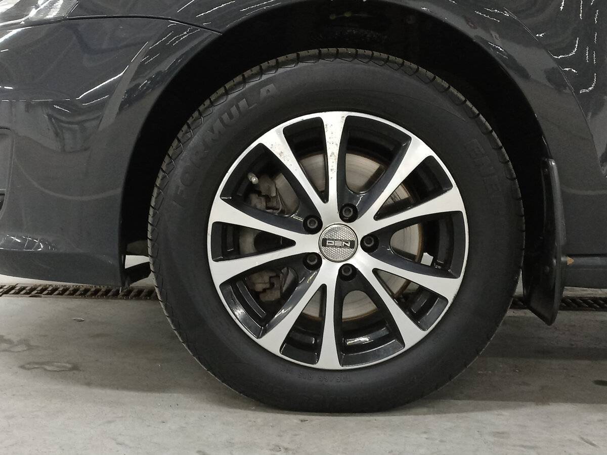 Б/У Фольксваген Поло 2018 года. Фото: #17