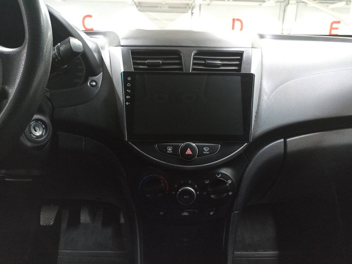 Б/У Хендай Солярис 2015 года. Фото: #14