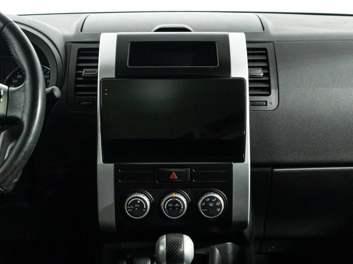 Б/У Ниссан Икс-Трейл 2013 года. Фото: #13