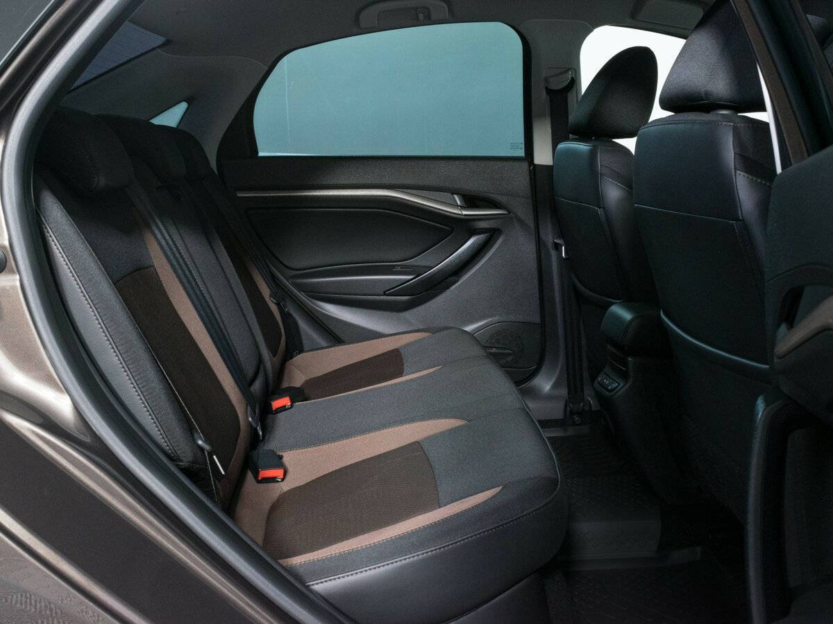 Б/У Лада (ВАЗ) Веста 2020 года. Фото: #9