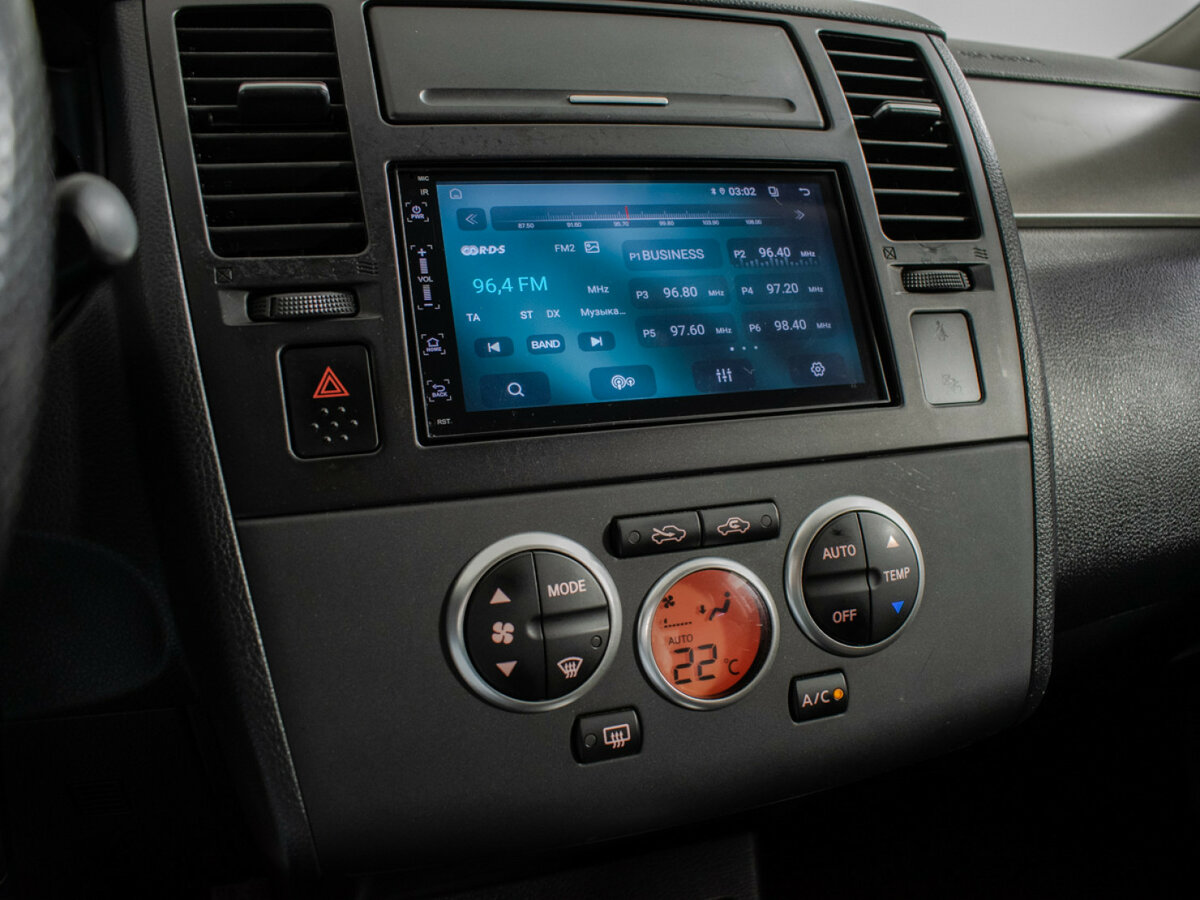 Б/У Ниссан Тиида 2013 года. Фото: #12