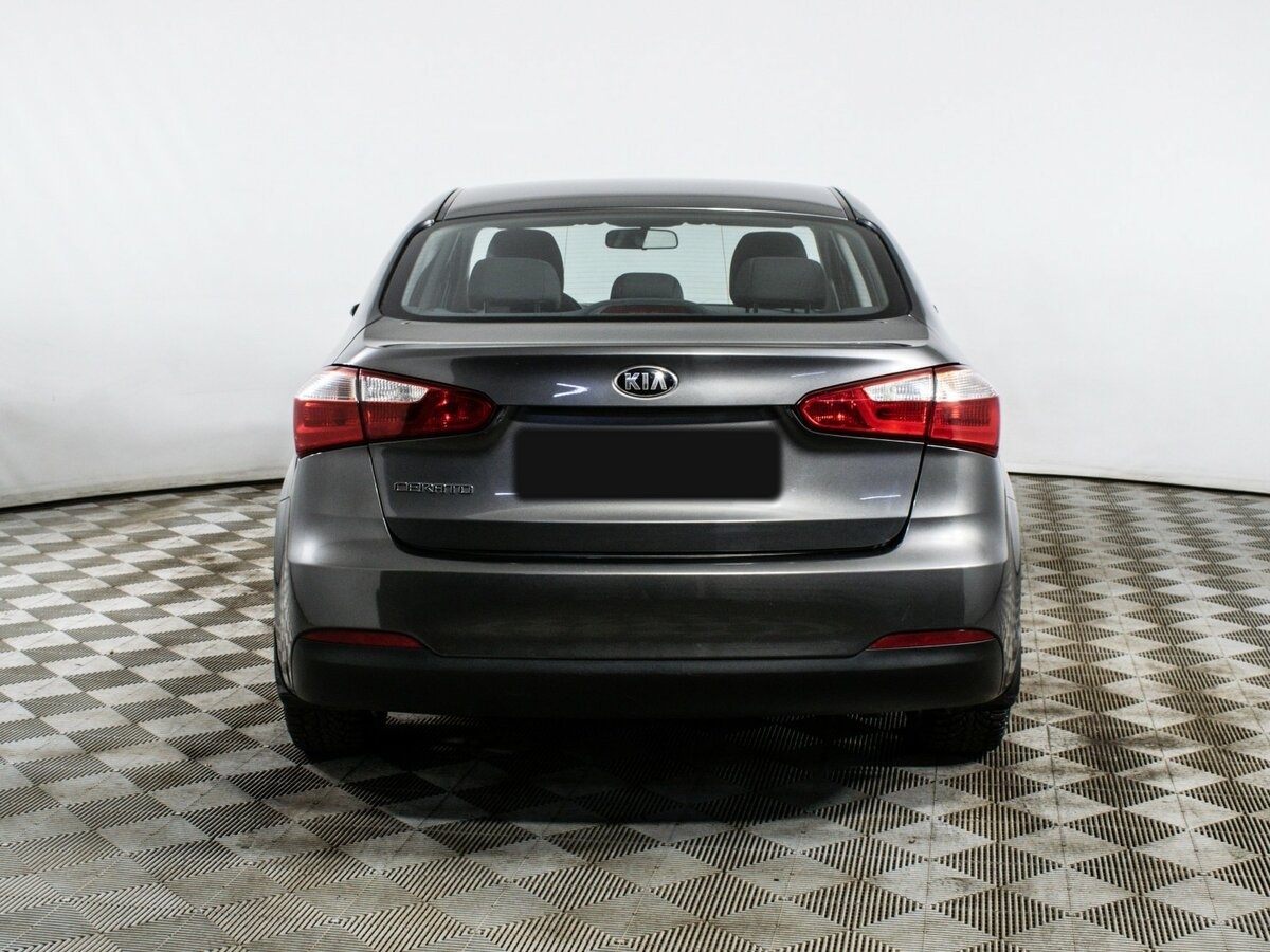 Б/У Киа Церато 2015 года. Фото: #4