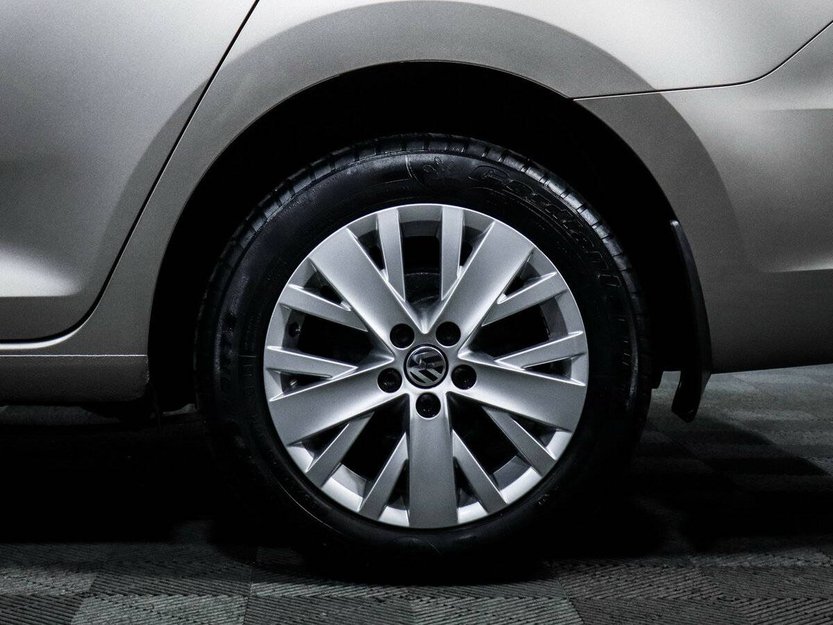 Б/У Фольксваген Поло 2021 года. Фото: #11