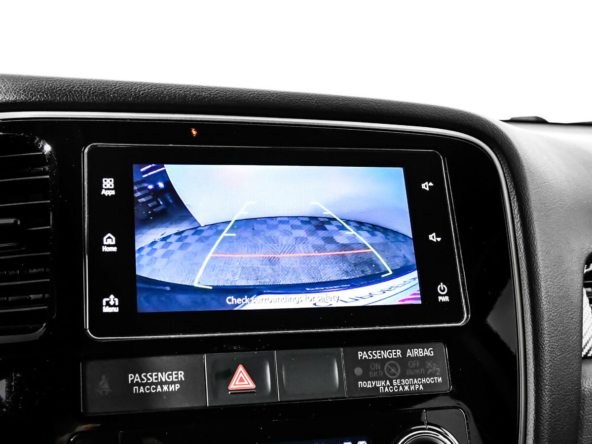 Б/У Митсубиши Оутлэндер 2018 года. Фото: #16