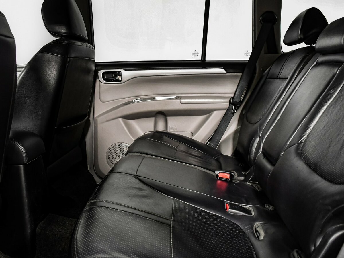 Б/У Митсубиши Паджеро Спорт 2013 года. Фото: #9