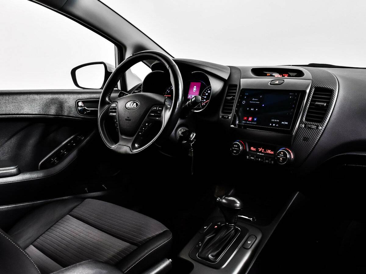 Б/У Киа Церато 2013 года. Фото: #10