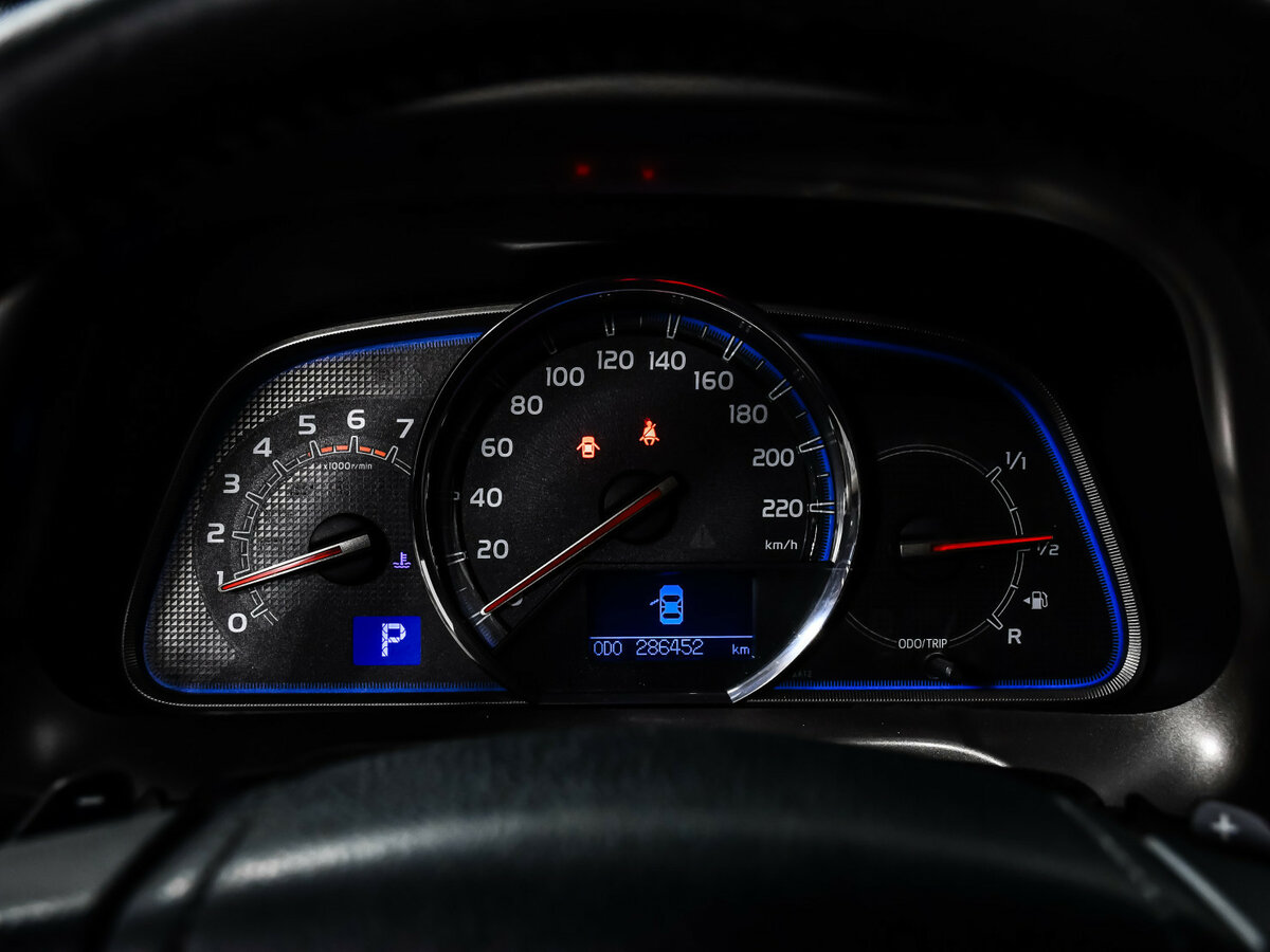 Б/У Тойота Рав4 2013 года. Фото: #8