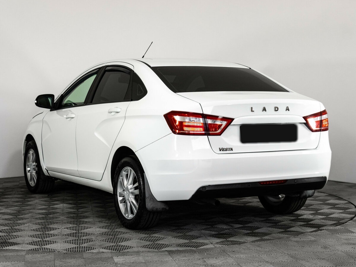 Б/У Лада (ВАЗ) Веста 2018 года. Фото: #5