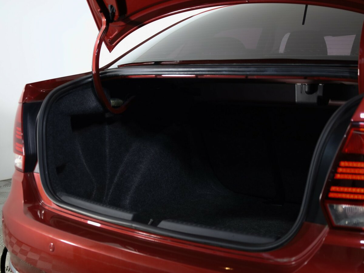 Б/У Фольксваген Поло 2015 года. Фото: #20