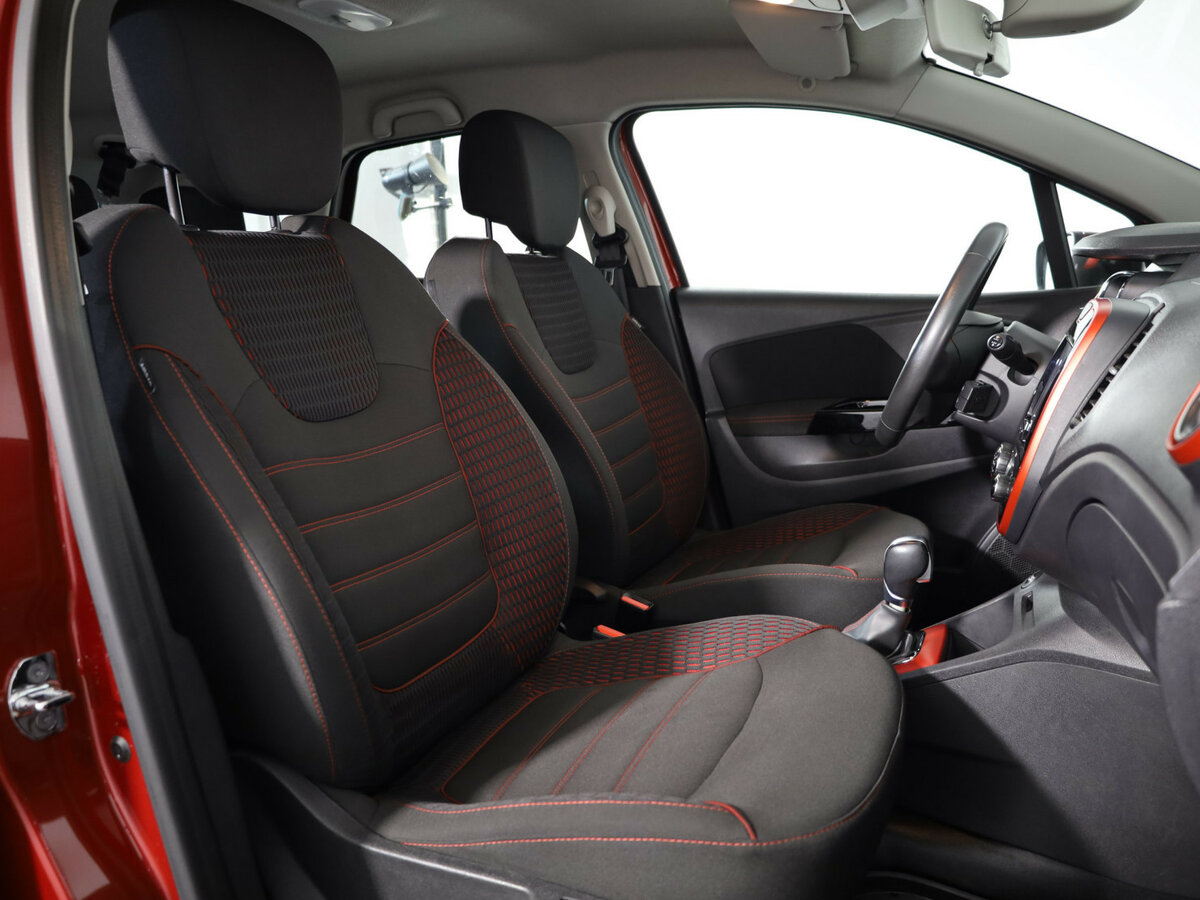 Б/У Рено Каптюр 2018 года. Фото: #12