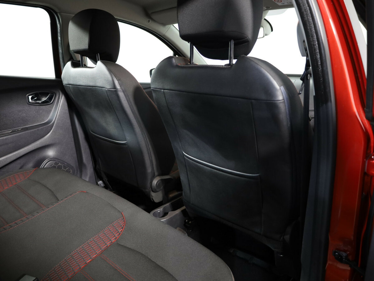 Б/У Рено Каптюр 2018 года. Фото: #14