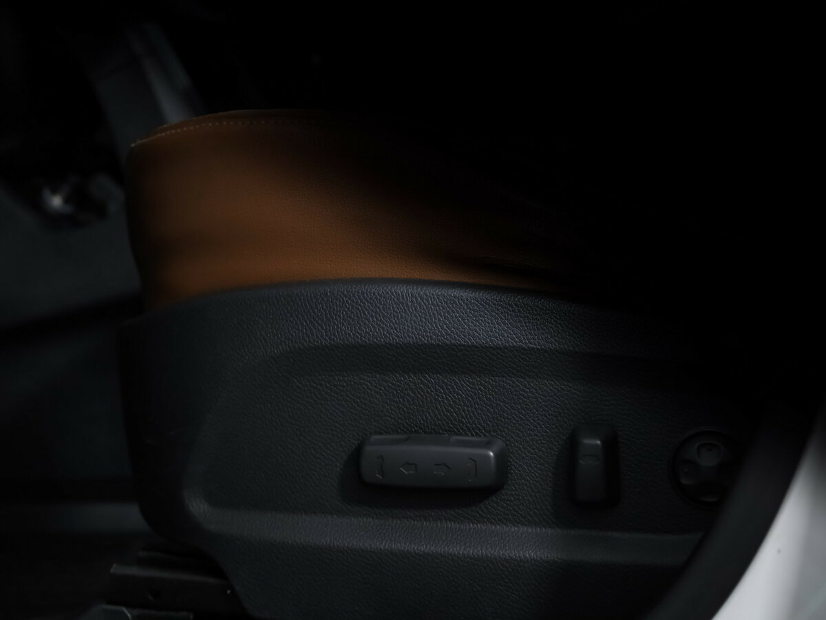 Б/У Хендай Санта Фе 2012 года. Фото: #15