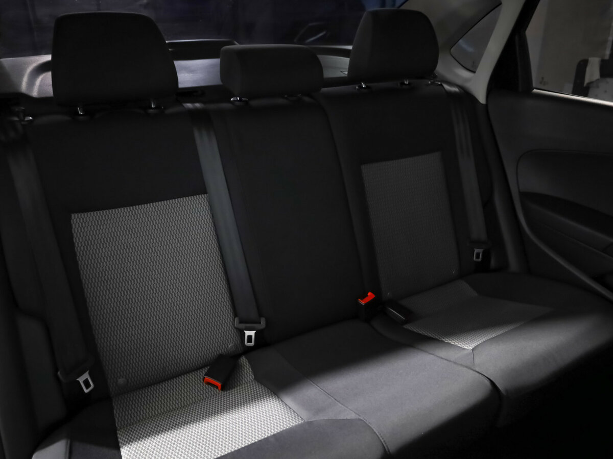 Б/У Фольксваген Поло 2013 года. Фото: #15