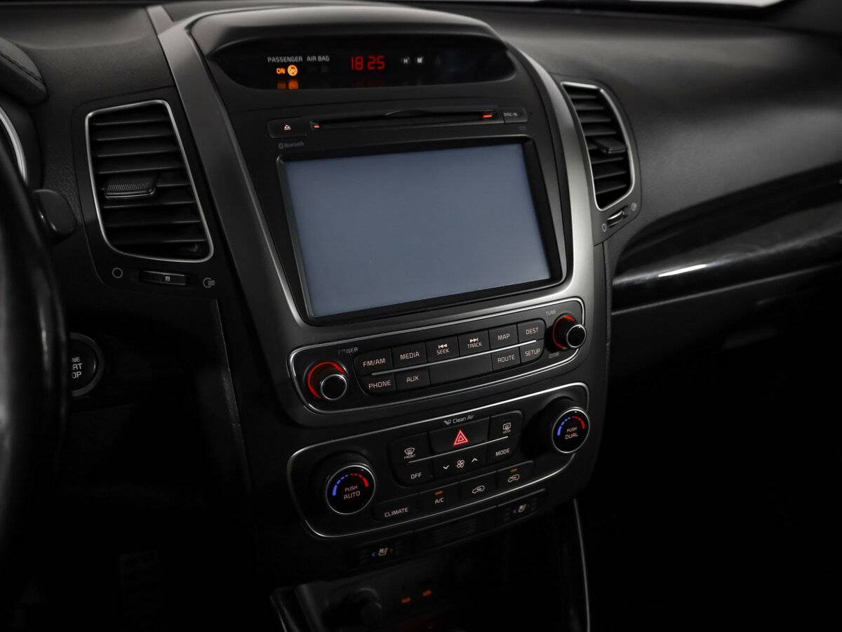 Б/У Киа Соренто 2014 года. Фото: #15