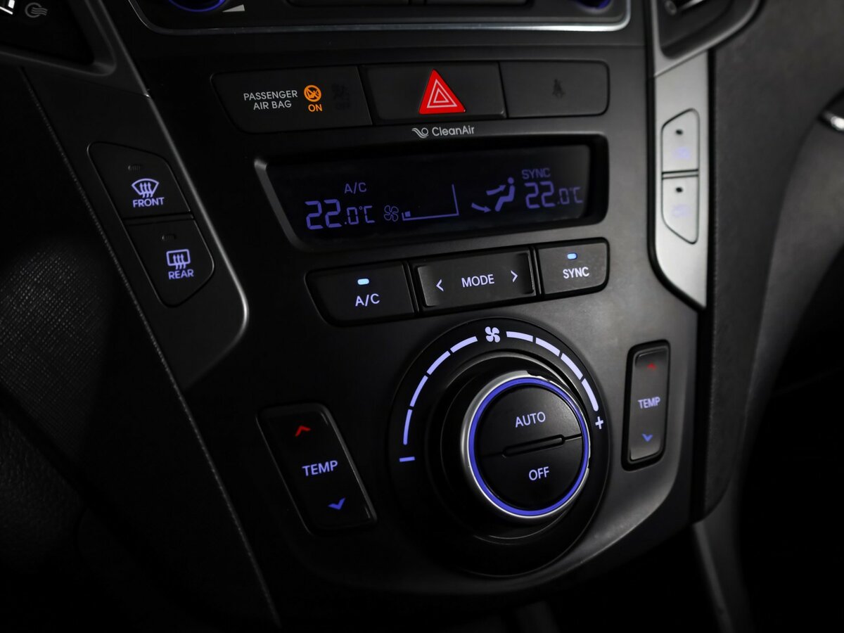 Б/У Хендай Санта Фе 2016 года. Фото: #16