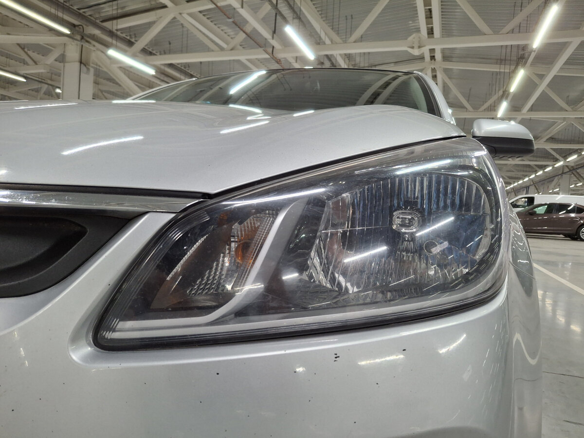 Б/У Киа Рио 2017 года. Фото: #15