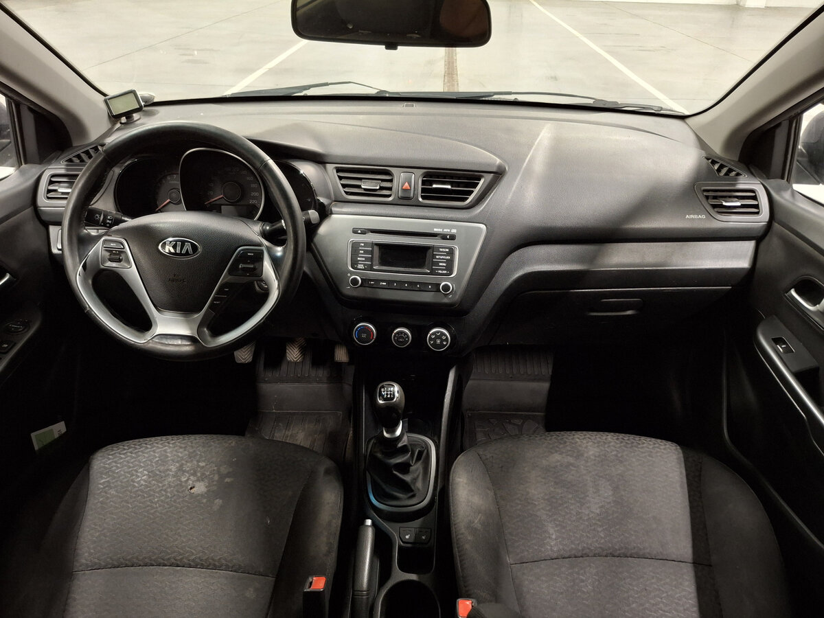 Б/У Киа Рио 2015 года. Фото: #13
