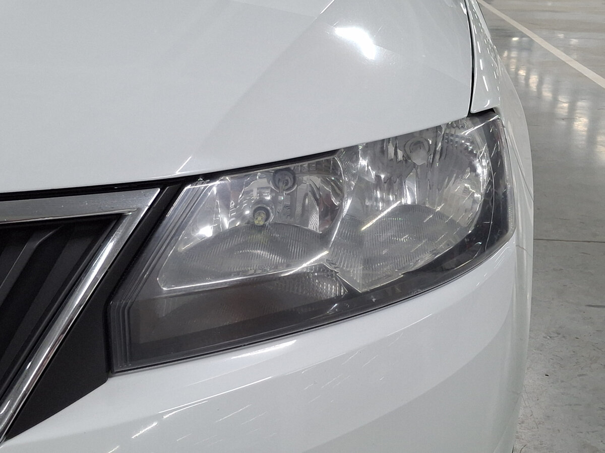 Б/У Шкода Рапид 2019 года. Фото: #16