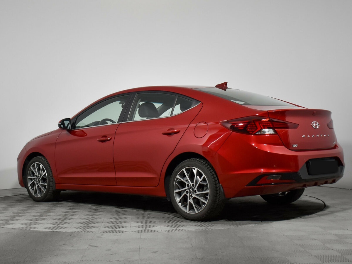 Б/У Хендай Елантра 2019 года. Фото: #5