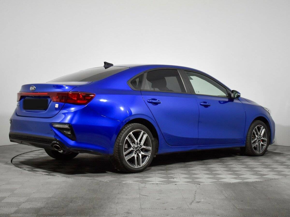 Б/У Киа Церато 2021 года. Фото: #3