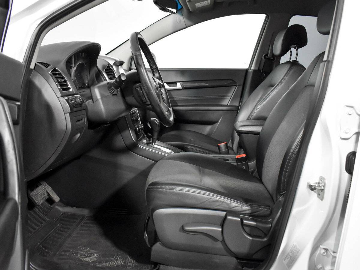 Б/У Шевроле Каптива 2013 года. Фото: #7