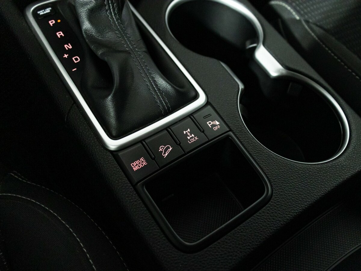 Б/У Киа Спортейдж 2016 года. Фото: #14